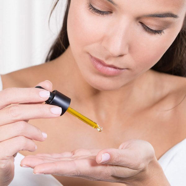 using-skin-serums-01